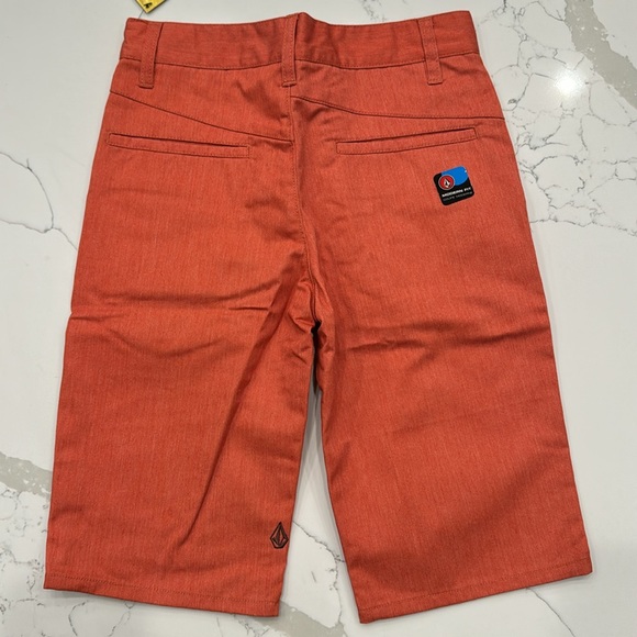Youth boys set of three NWT Volcom VMonty modern fit shorts size 26 (12) - Picture 8 of 8